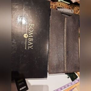 GENUINE BOMBAY & COMPANY 2 WINE BOTTLE HOLDER GIFT BAG 🎁 BOX BROWN & GREY